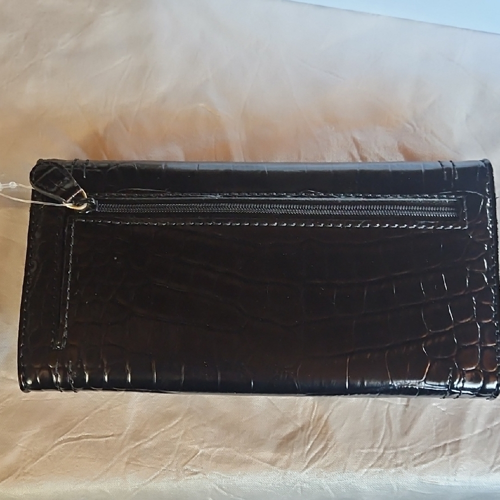 Liz Claiborne Black Croc-Embossed Wallet - Picture 4 of 6
